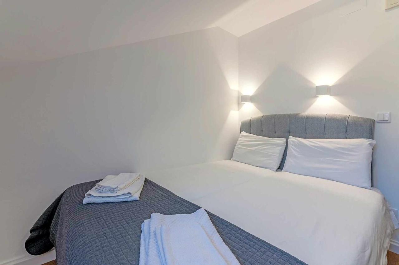 Bairro Alto Palace Special For Groups Up To 24 Guests Lisboa Exteriör bild