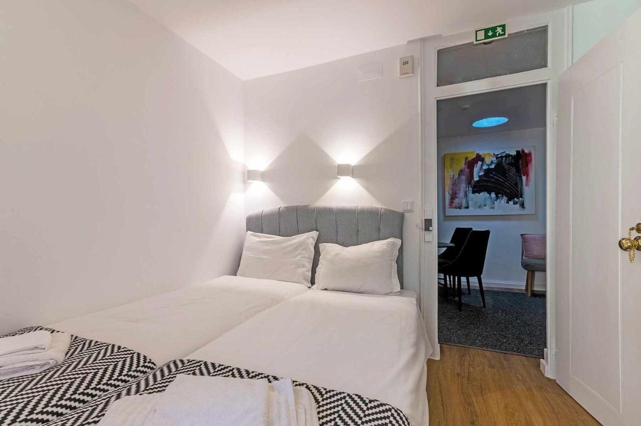 Bairro Alto Palace Special For Groups Up To 24 Guests Lisboa Exteriör bild
