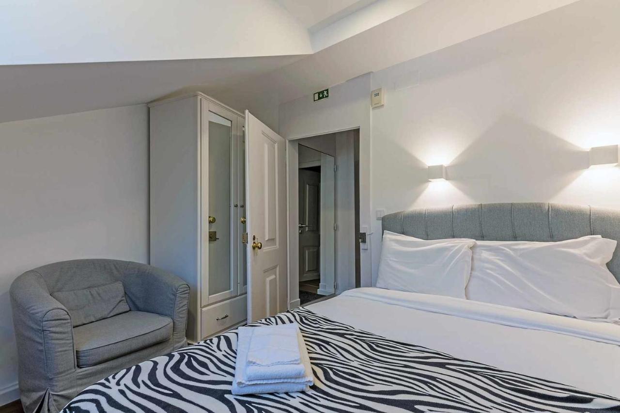 Bairro Alto Palace Special For Groups Up To 24 Guests Lisboa Exteriör bild