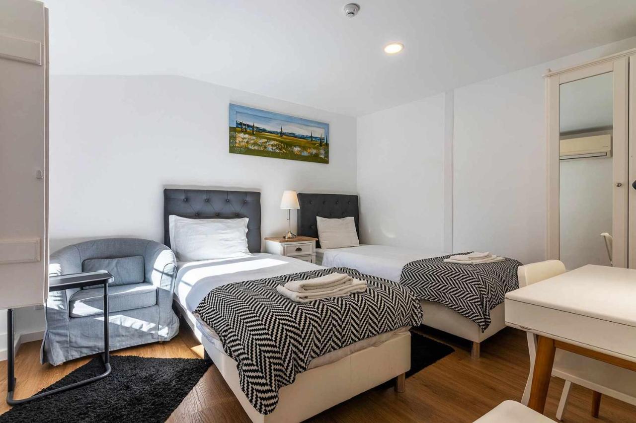 Bairro Alto Palace Special For Groups Up To 24 Guests Lisboa Exteriör bild